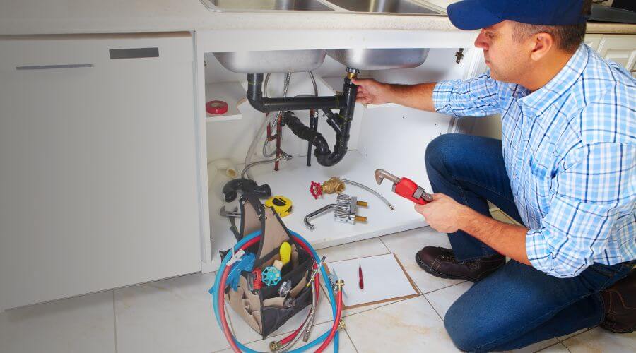 Professional expert plumbing services in Lonetree, WY